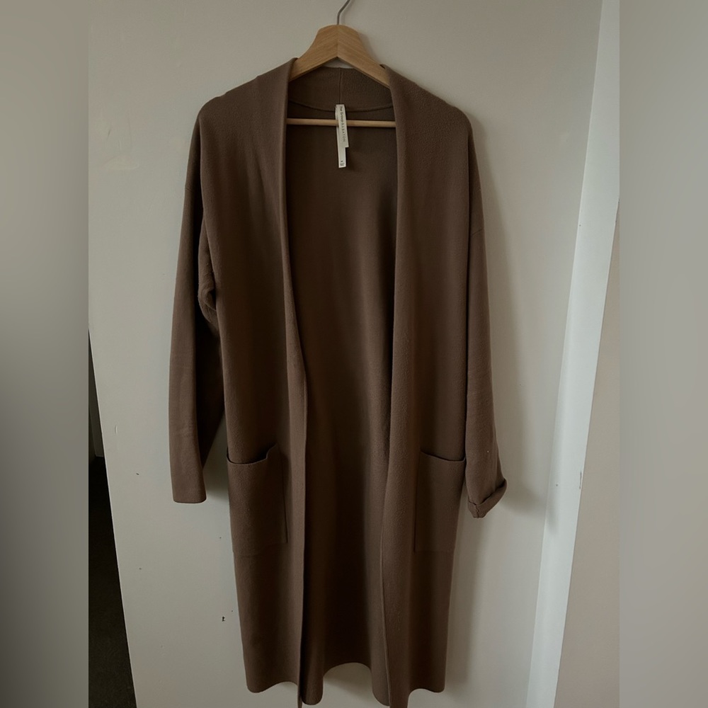 Aritzia Babaton Ty cardigan